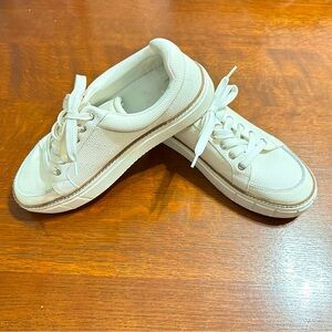 Women’s Vince Camuto “Rezelli” Sneakers